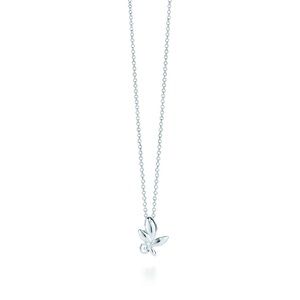 Tiffany & Co 
Olive Leaf Pendant